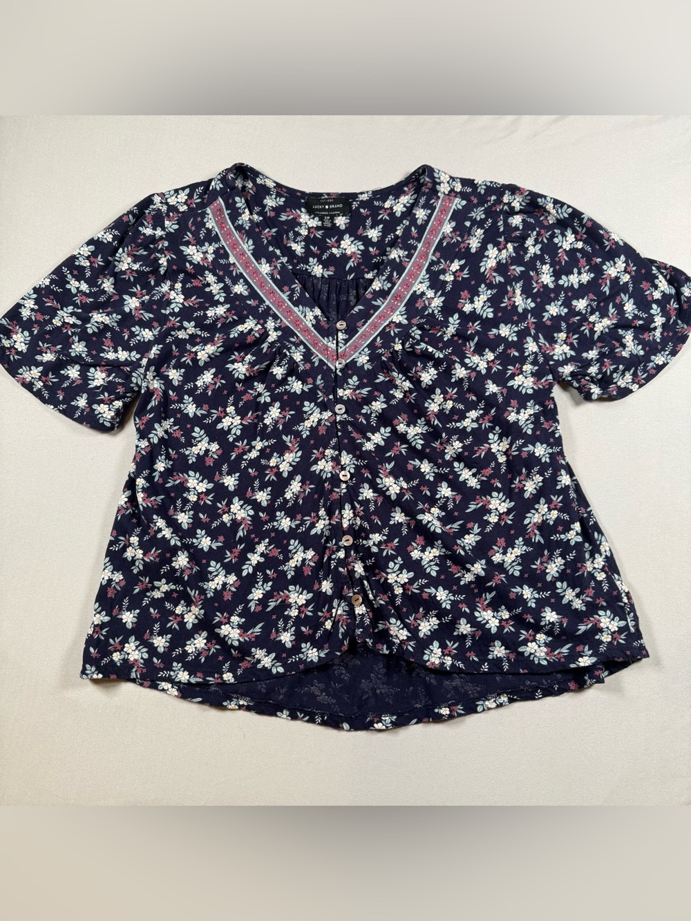 Lucky Brand Navy Blue Floral Top Button Front V-Neck Cottagecore Blouse Small